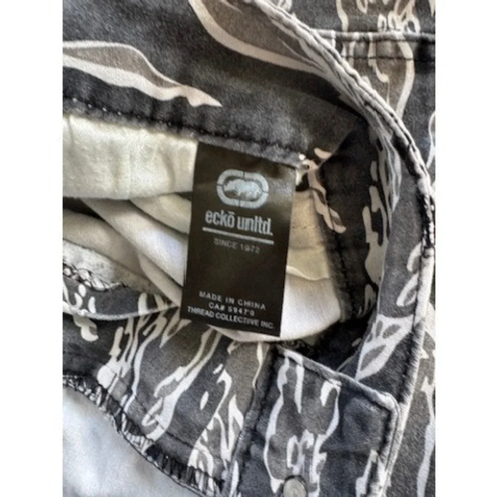 Ecko Unltd Mens Tiger Camo Moto Denim Shorts Streetwear Size 38 utility Y2K